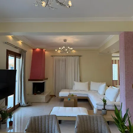 Terra Olea Villa *